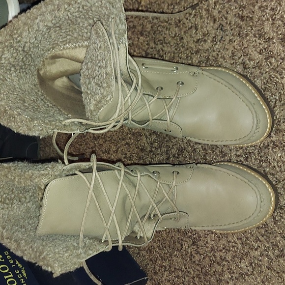 Womens boots - Picture 1 of 9